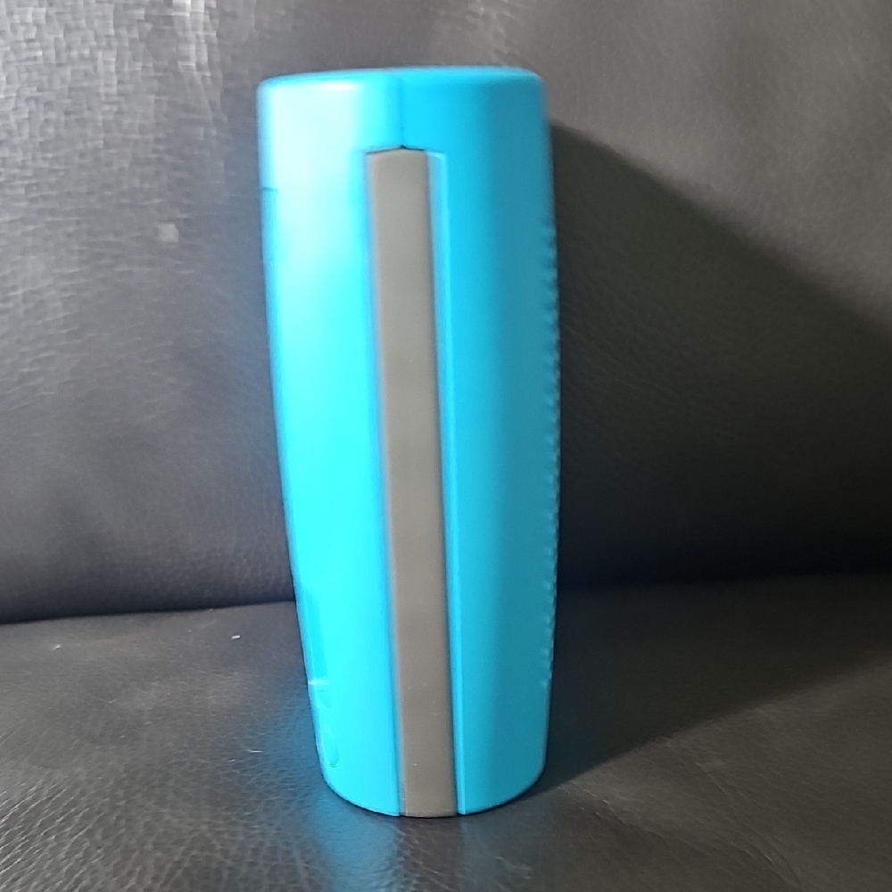 Bose Portable Bluetooth Speaker - Turquoise Blue - Picture 4 of 7